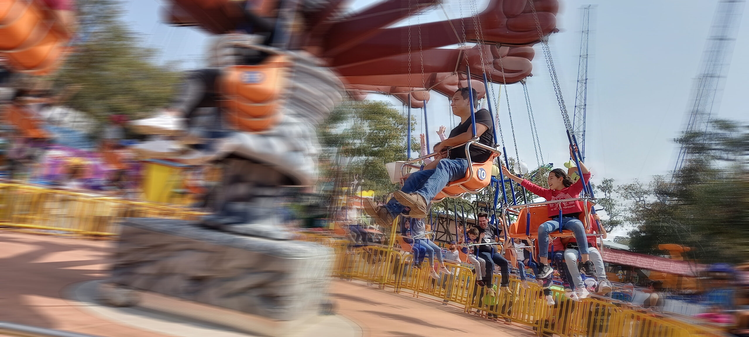SixFlags